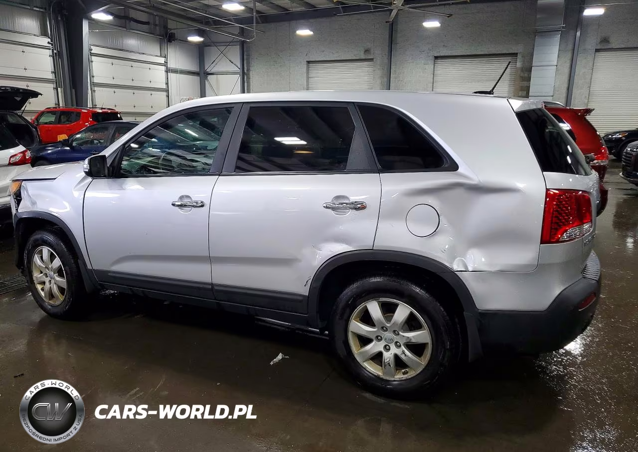 2012 Kia Sorento Lx VIN:5XYKT3A17CG246843 - 2
