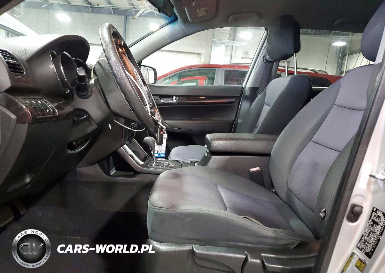 2012 Kia Sorento Lx VIN:5XYKT3A17CG246843 - 7