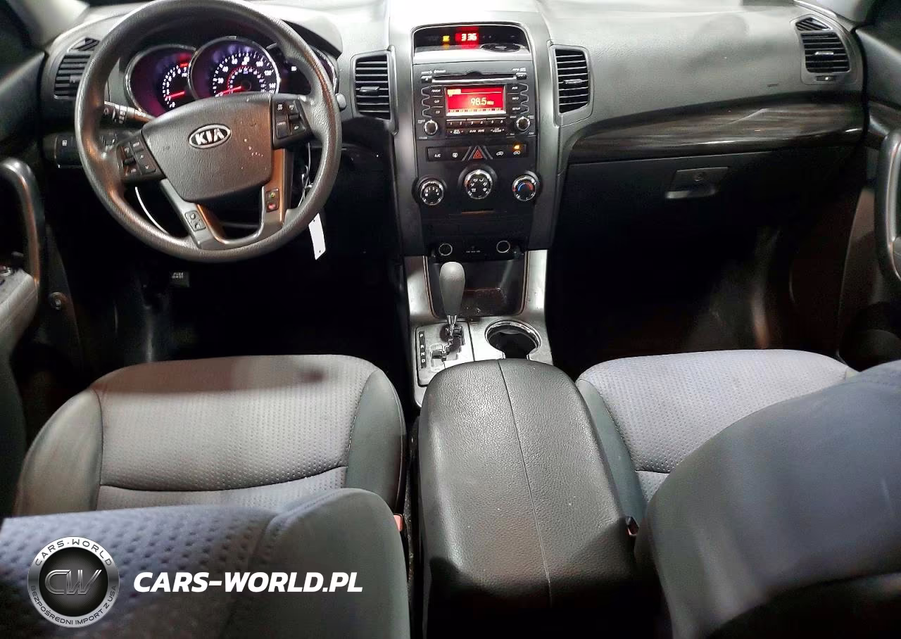 2012 Kia Sorento Lx VIN:5XYKT3A17CG246843 - 8