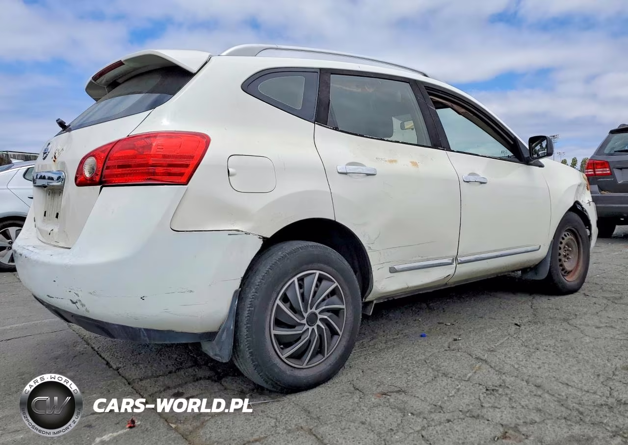 2015 Nissan Rogue Select S VIN:JN8AS5MT2FW161590 - 3