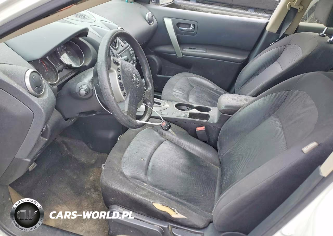 2015 Nissan Rogue Select S VIN:JN8AS5MT2FW161590 - 7