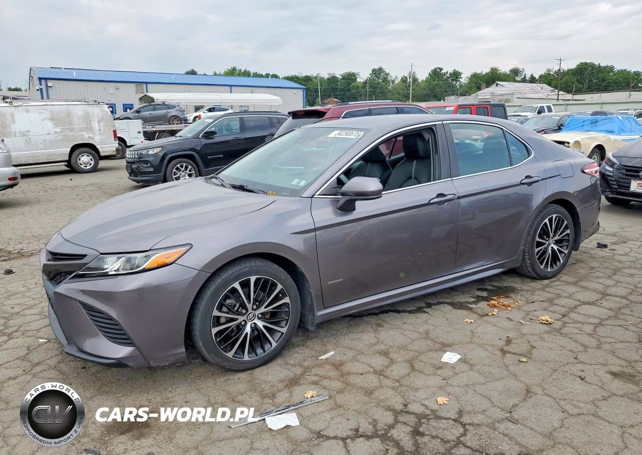 2020 Toyota Camry Se – zdjęcie 1 z 12
