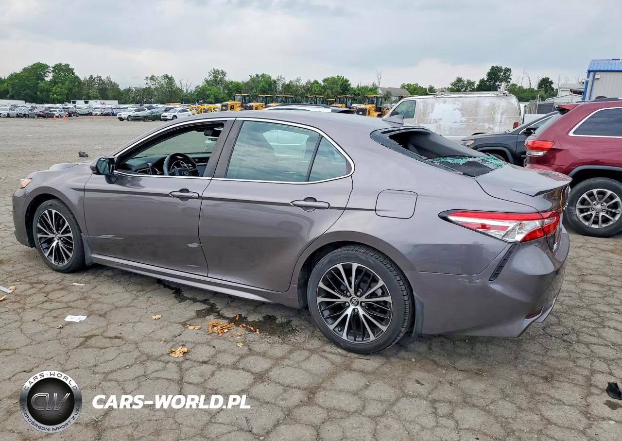 2020 Toyota Camry Se VIN:4T1G11AK3LU892559 - 2