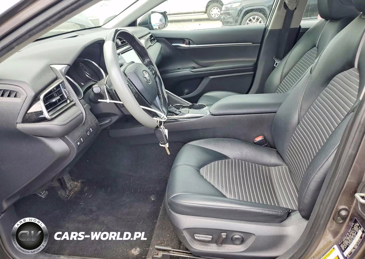 2020 Toyota Camry Se VIN:4T1G11AK3LU892559 - 7