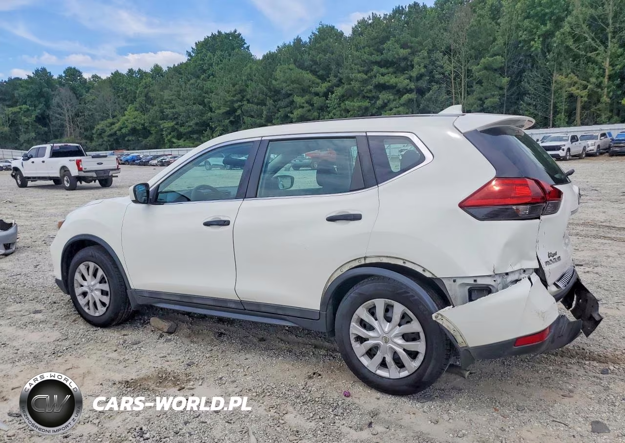 2018 Nissan Rogue S VIN:5N1AT2MT2JC773821 - 2