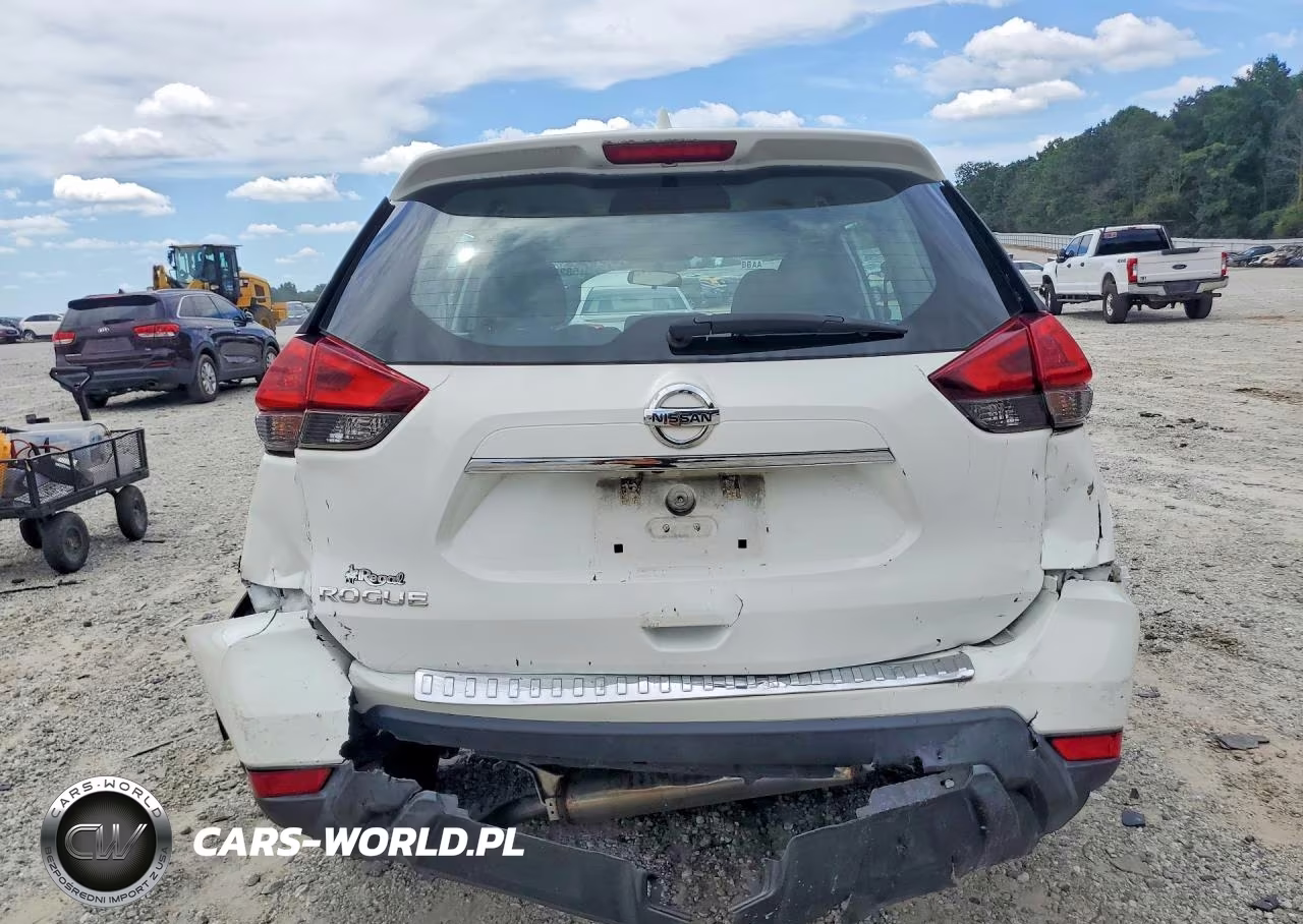 2018 Nissan Rogue S VIN:5N1AT2MT2JC773821 - 6