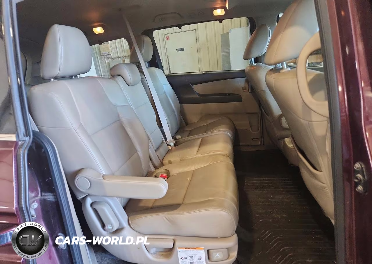 2013 Honda Odyssey Touring VIN:5FNRL5H96DB048740 - 11
