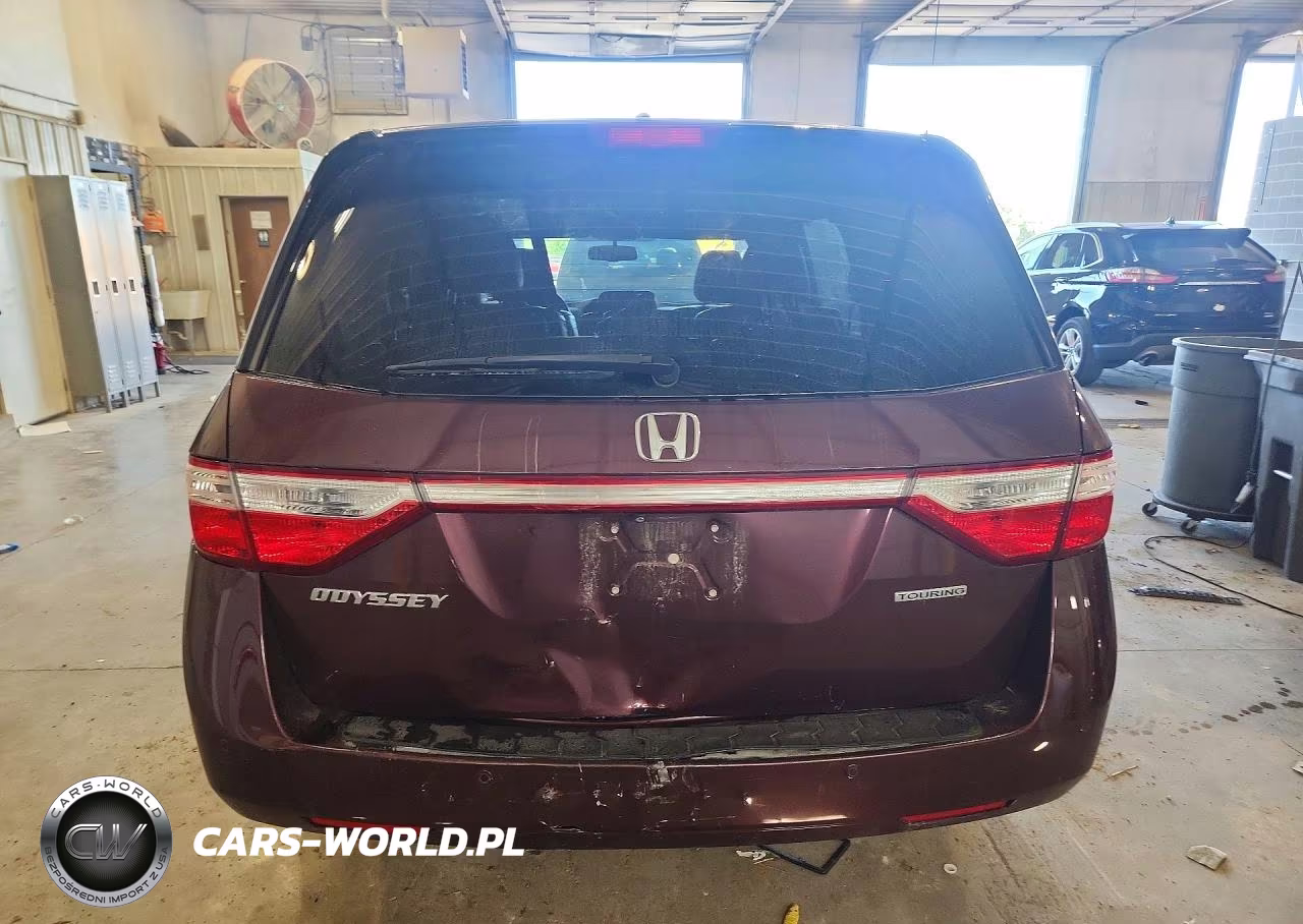 2013 Honda Odyssey Touring VIN:5FNRL5H96DB048740 - 6