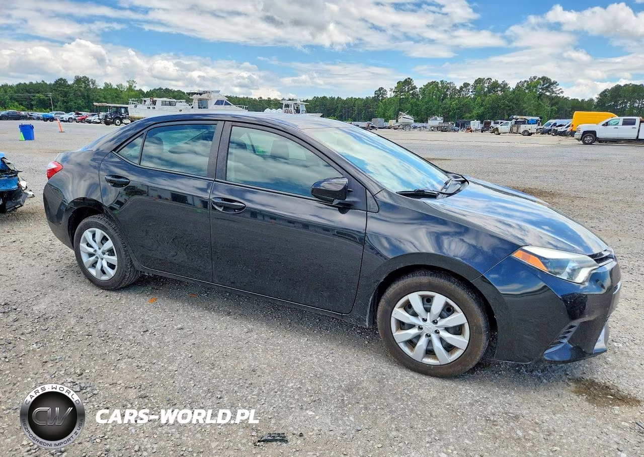 2015 Toyota Corolla Le VIN:2T1BURHEXFC427122 - 4
