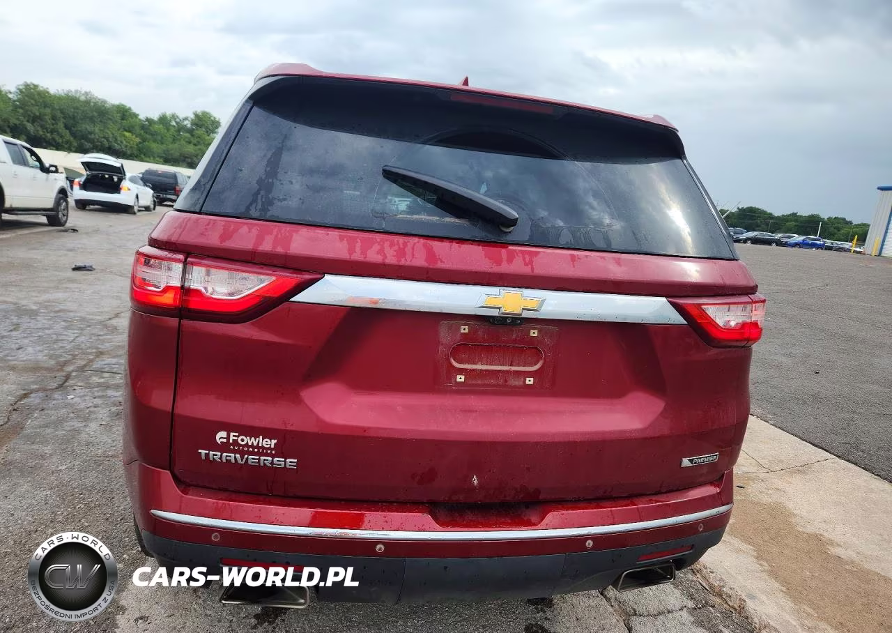 2018 Chevrolet Traverse Premier VIN:1GNERKKW5JJ127127 - 6