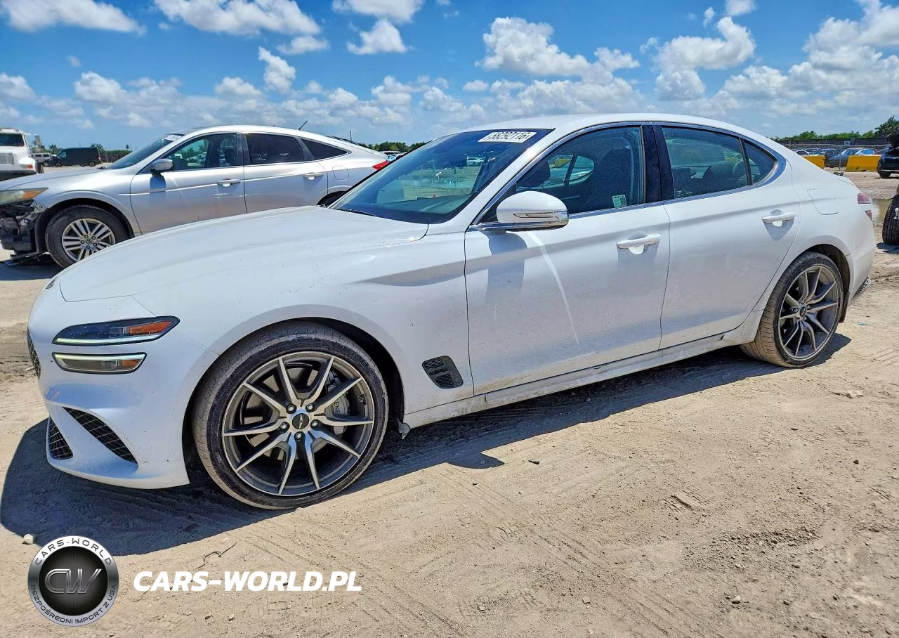 2025 Genesis G70 2.5T Standard – zdjęcie 1 z 12