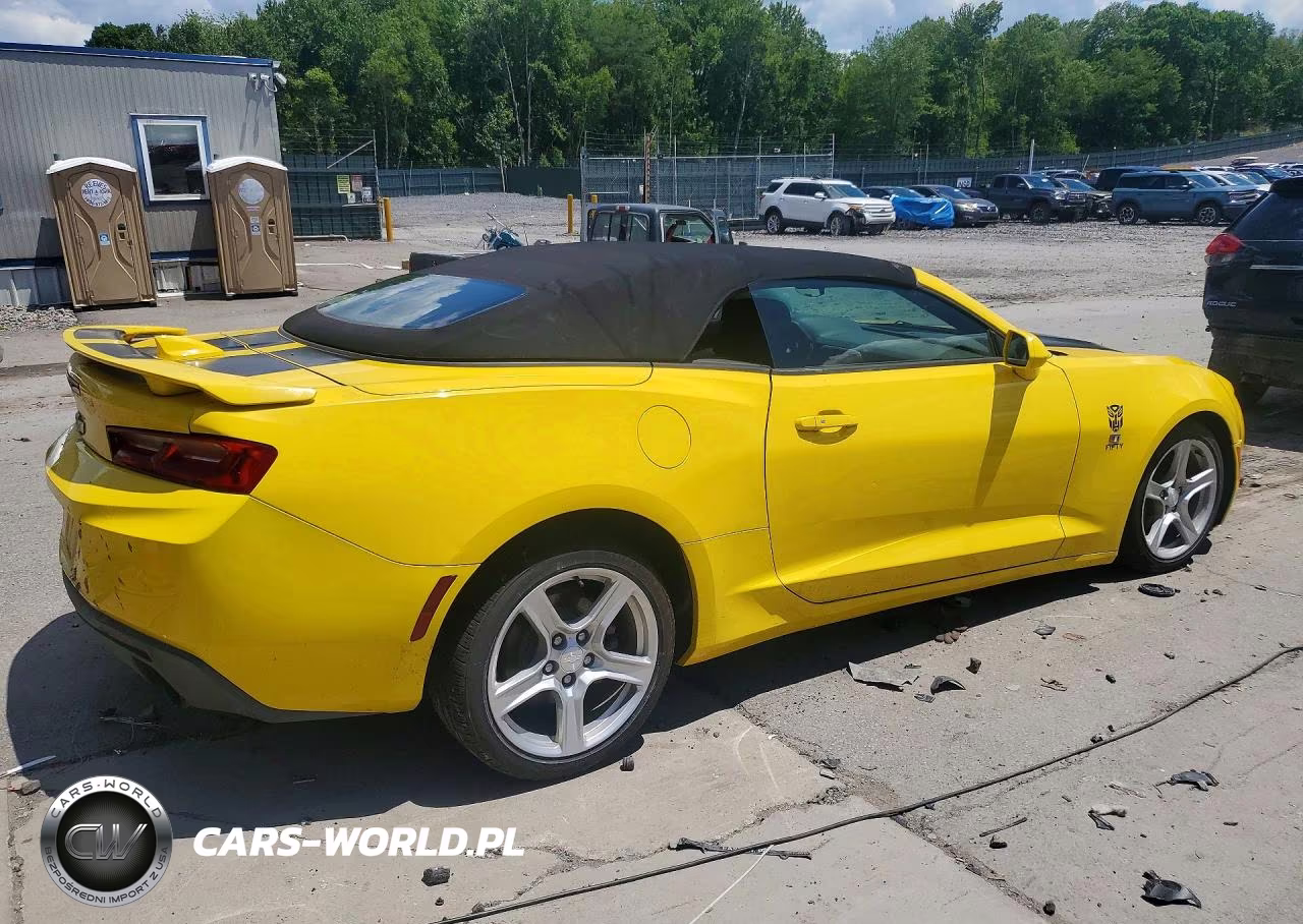 2017 Chevrolet Camaro Lt VIN:1G1FB3DX0H0138574 - 3