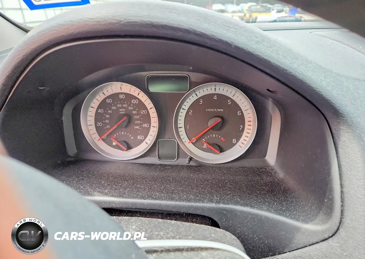 2013 Volvo C70 T5 VIN:YV1672MC5DJ137063 - 9