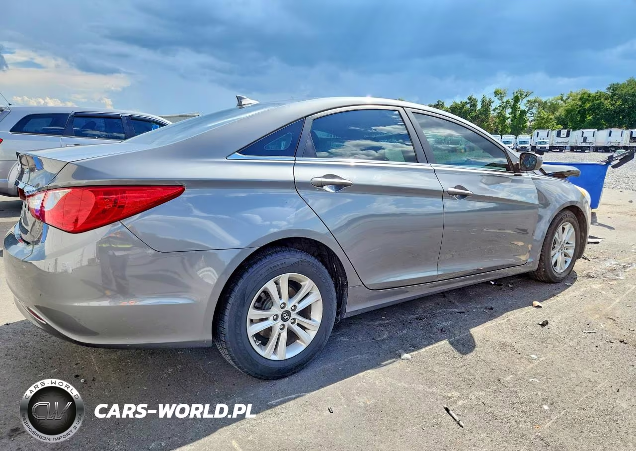 2013 Hyundai Sonata Gls VIN:5NPEB4AC5DH747408 - 3