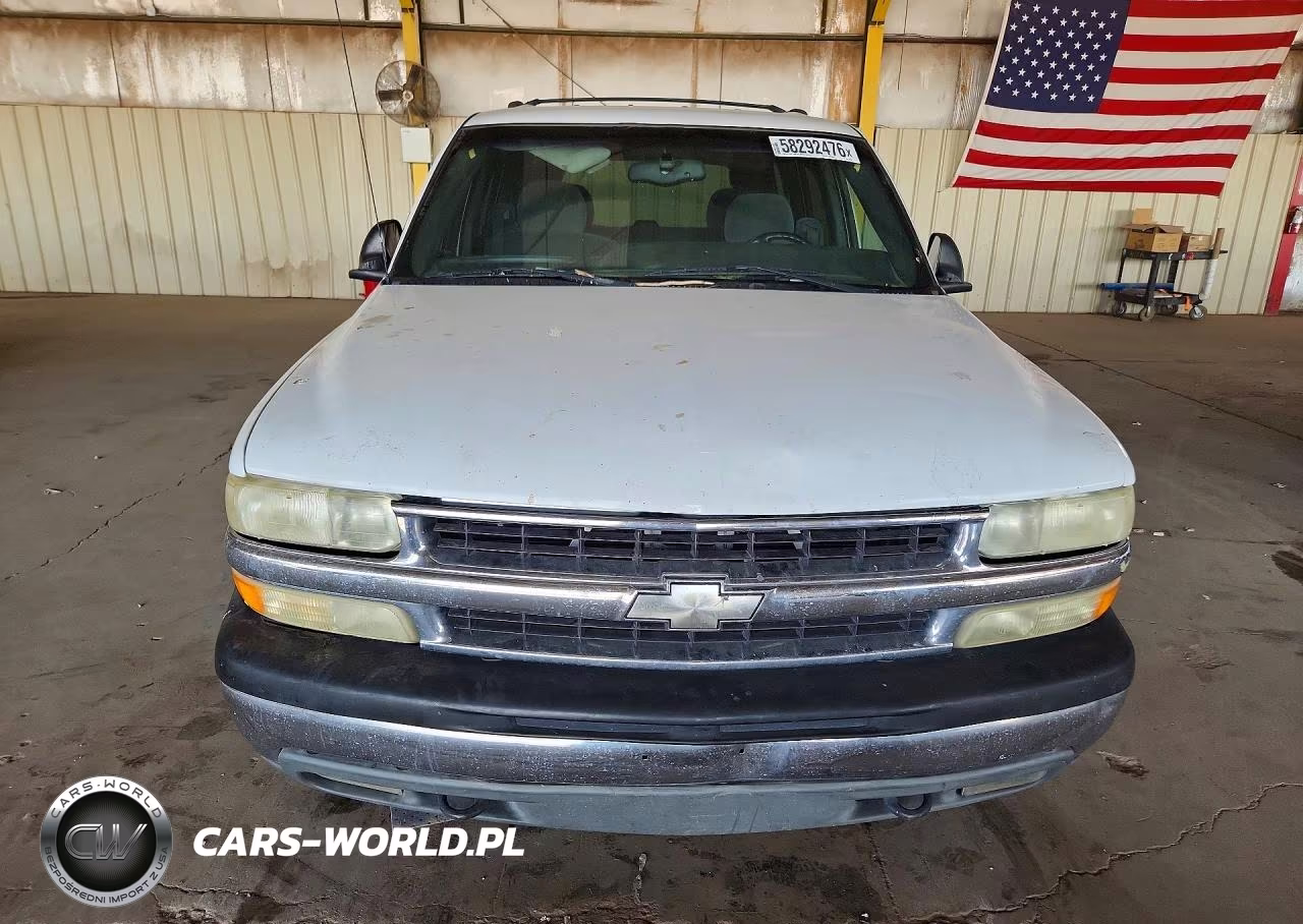 2002 Chevrolet Tahoe C1500 VIN:1GNEC13T62R162939 - 4