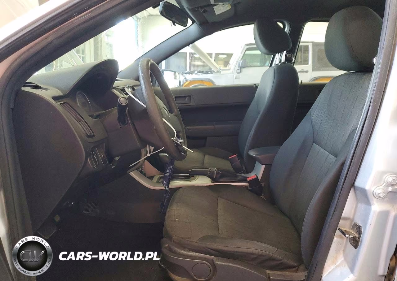 2010 Ford Focus Se VIN:1FAHP3FN4AW281792 - 7