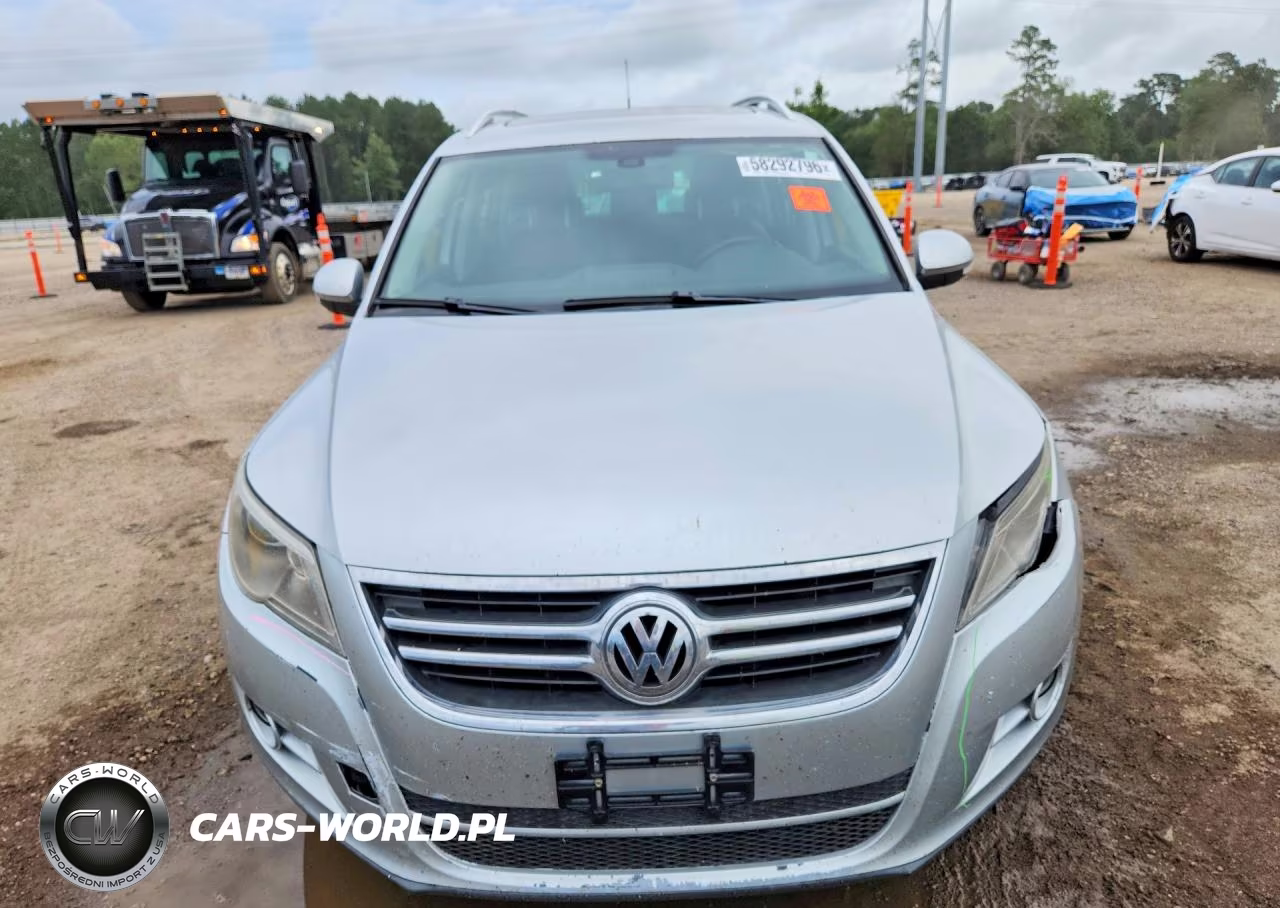2011 Volkswagen Tiguan S VIN:WVGAV7AX0BW568643 - 5