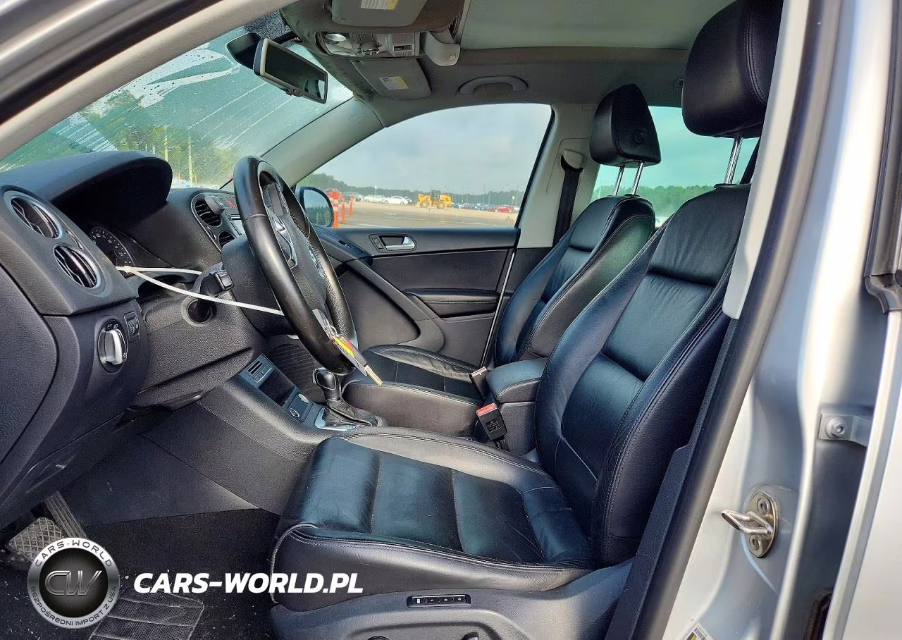 2011 Volkswagen Tiguan S VIN:WVGAV7AX0BW568643 - 7