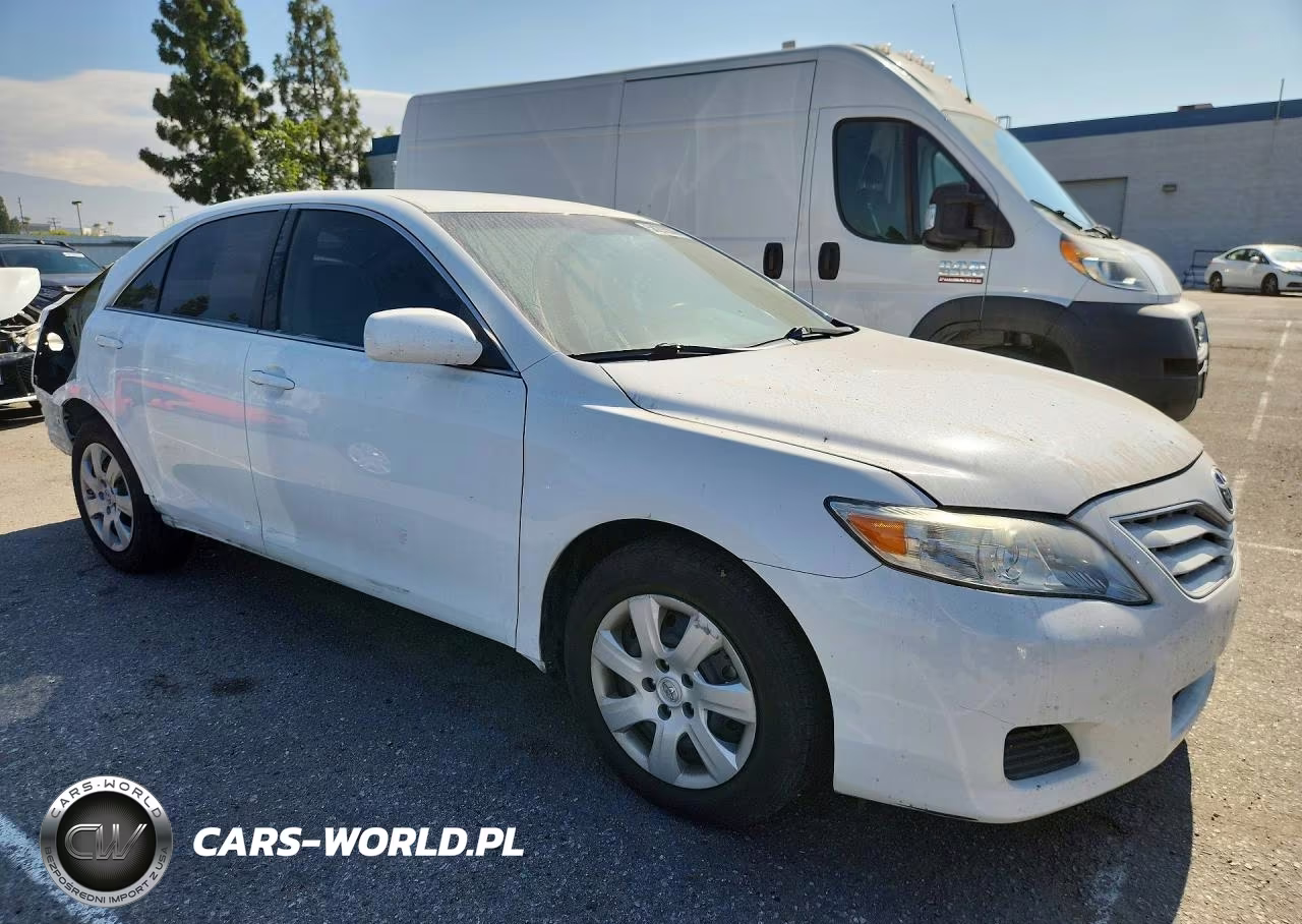2010 Toyota Camry Le VIN:4T4BF3EKXAR065758 - 4