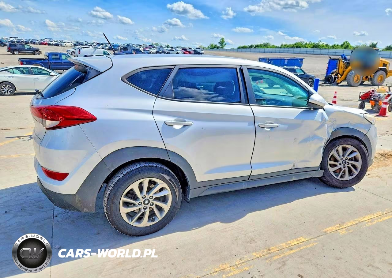 2017 Hyundai Tucson Se VIN:KM8J23A48HU266707 - 3