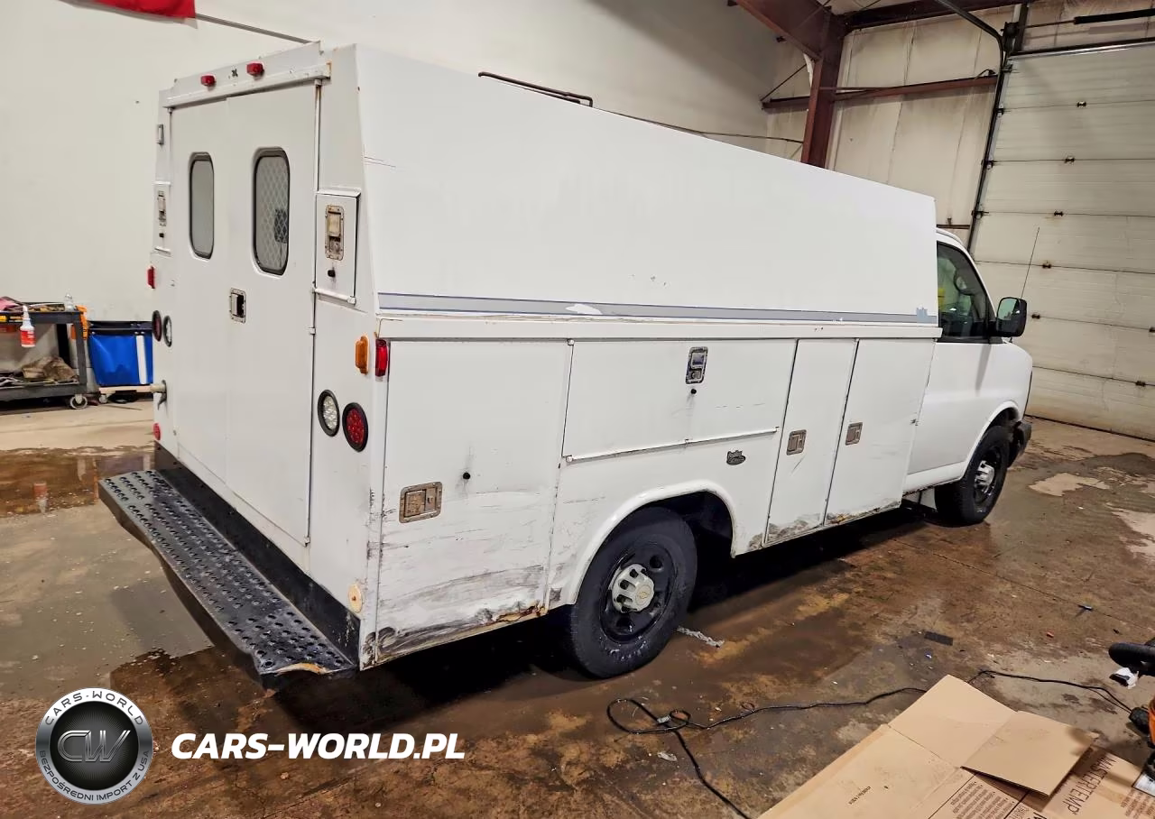 2006 Chevrolet Express G3500 VIN:1GBHG31U361137779 - 3