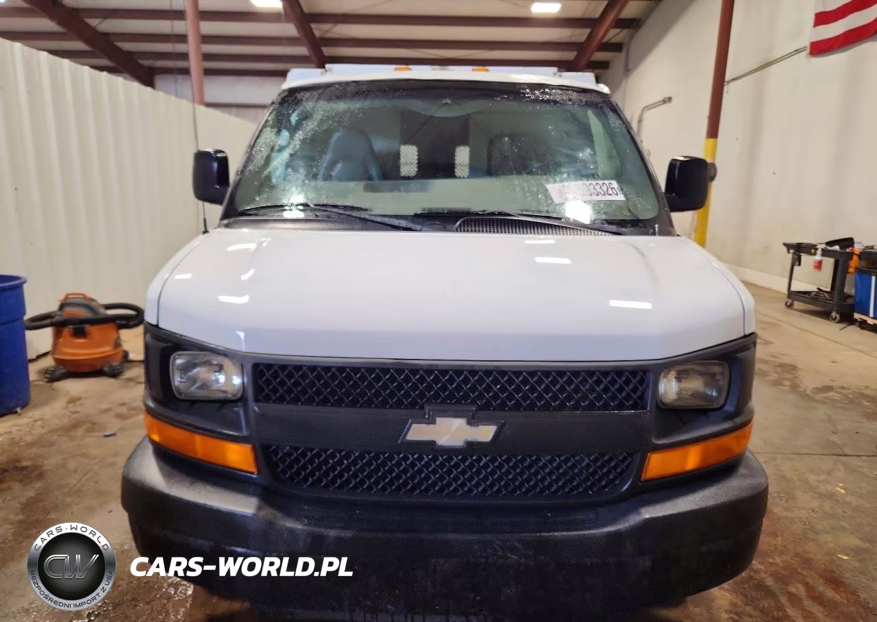 2006 Chevrolet Express G3500 VIN:1GBHG31U361137779 - 5