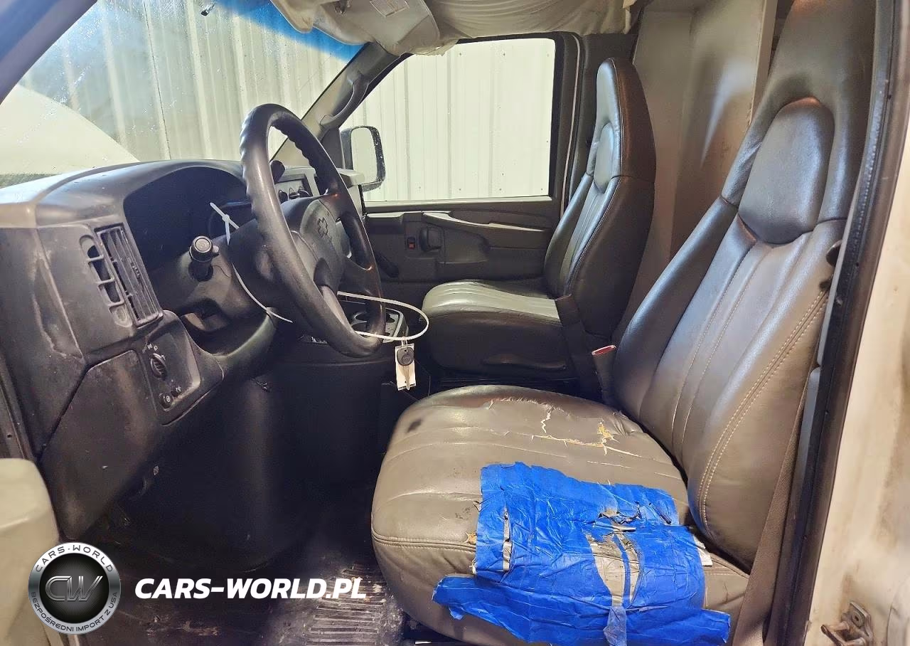2006 Chevrolet Express G3500 VIN:1GBHG31U361137779 - 7