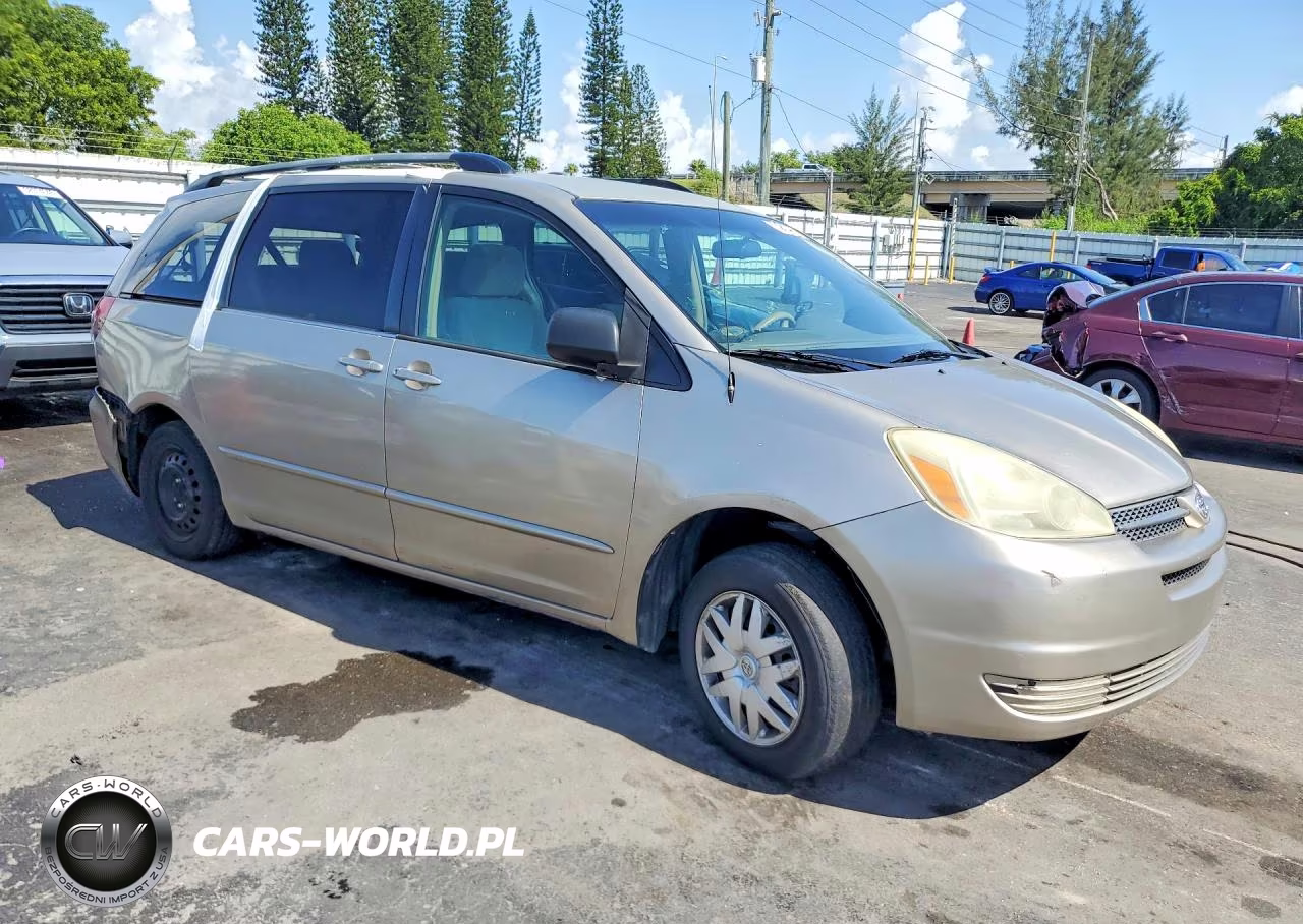 2004 Toyota Sienna Ce VIN:5TDZA23C44S155871 - 4