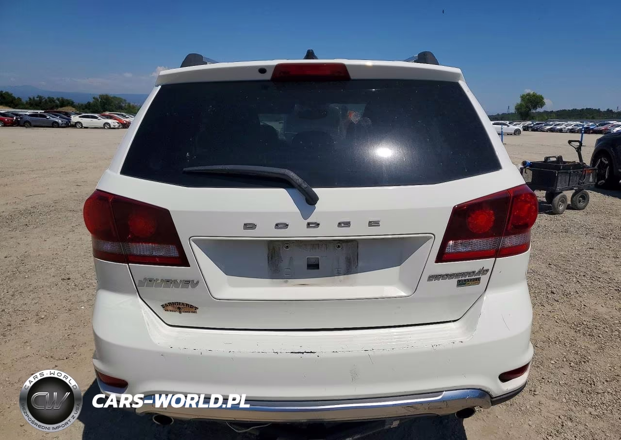 2017 Dodge Journey Crossroad VIN:3C4PDCGGXHT594781 - 6