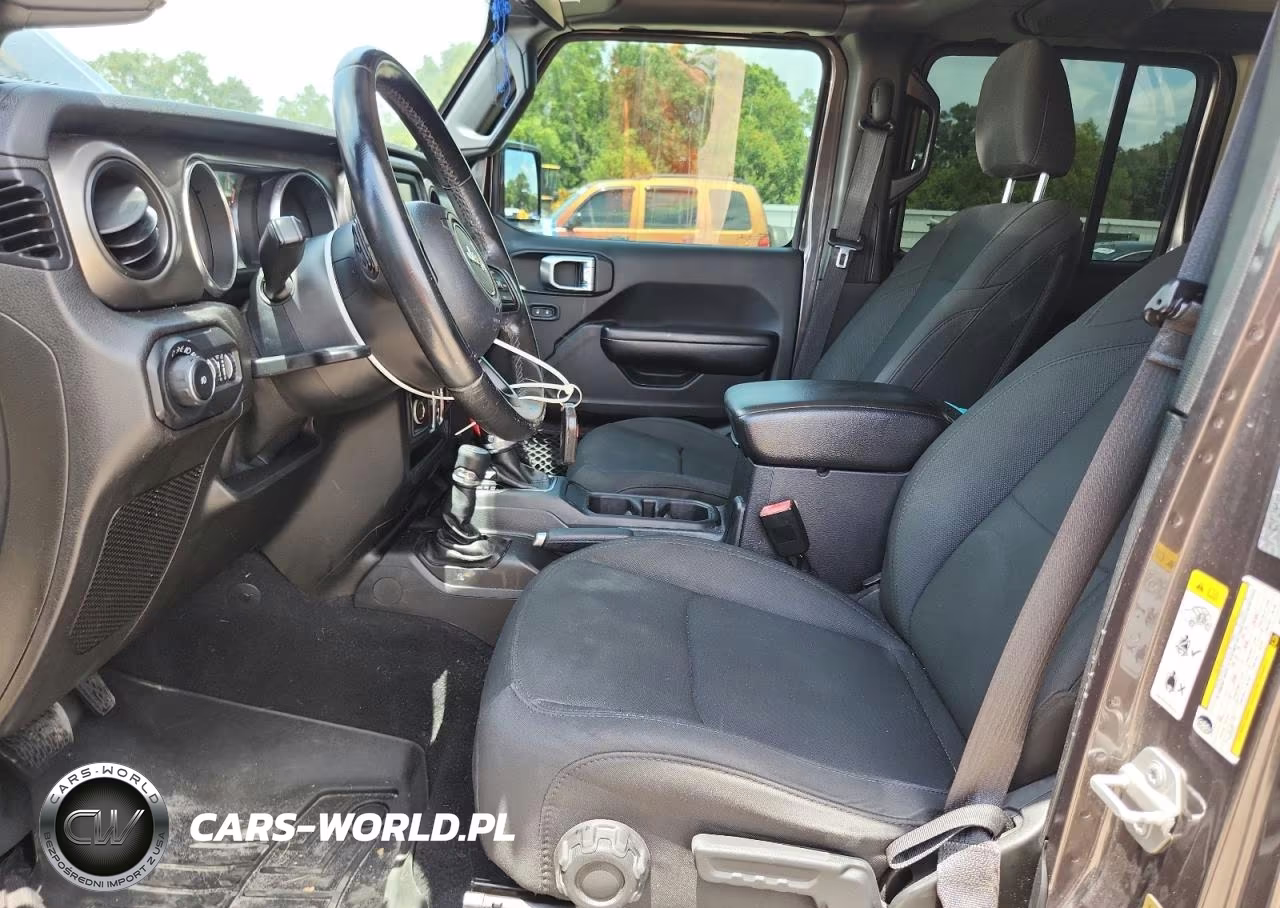 2019 Jeep Wrangler Unlimited Sport VIN:1C4HJXDN8KW638060 - 7