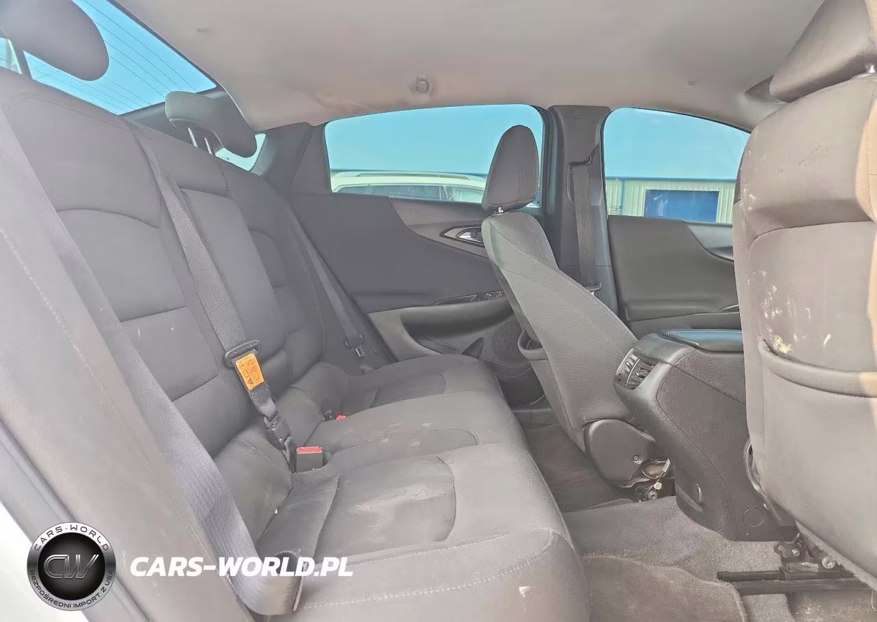2018 Chevrolet Malibu Lt VIN:1G1ZD5ST3JF266488 - 10