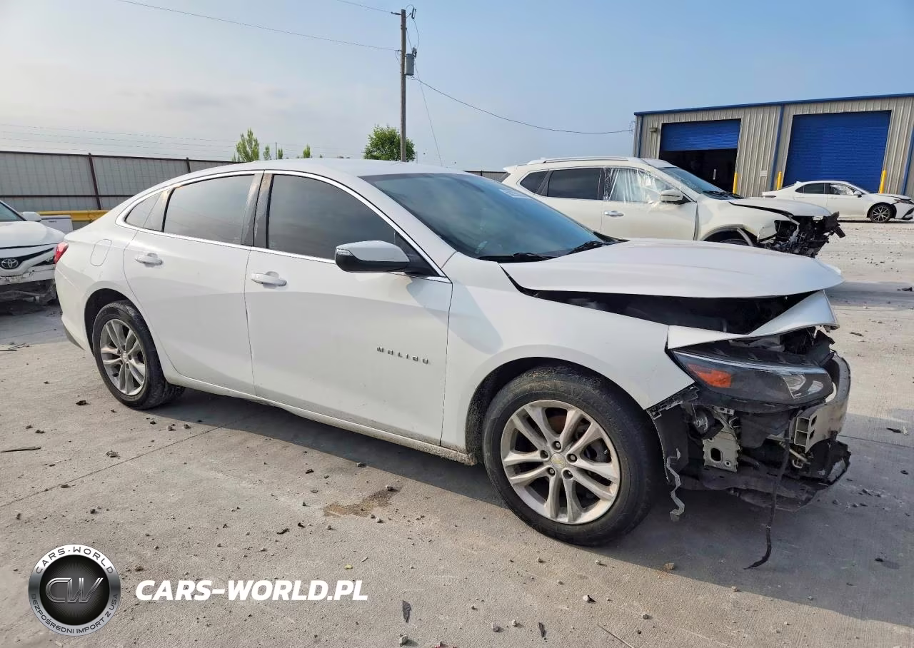 2018 Chevrolet Malibu Lt VIN:1G1ZD5ST3JF266488 - 4