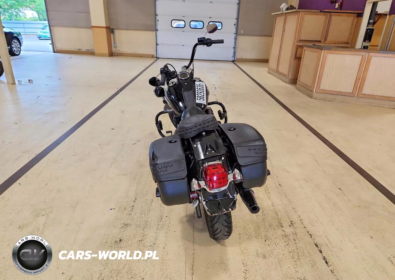 2019 Harley-Davidson Flhcs VIN:1HD1YBK28KB065658 - 4