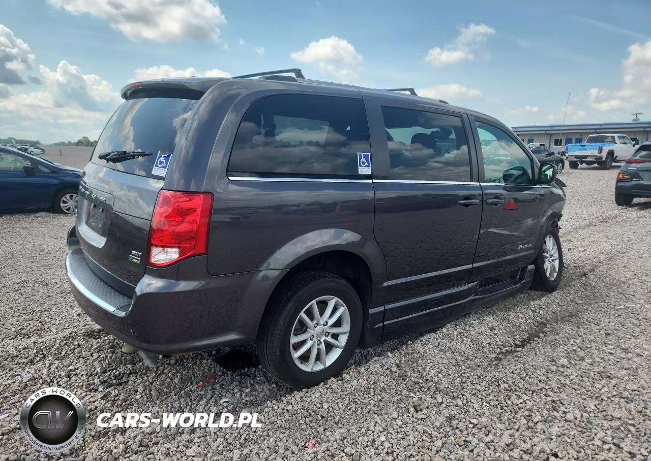 2019 Dodge Grand Caravan Sxt VIN:2C7WDGCGXKR766913 - 3