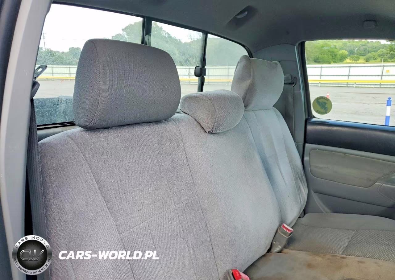 2010 Toyota Tacoma Base VIN:5TENX4CN6AZ720548 - 10