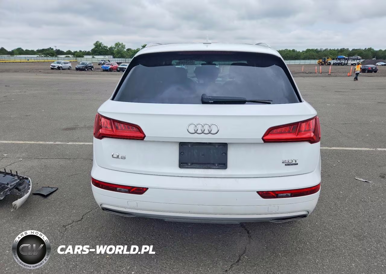2018 Audi Q5 Premium VIN:WA1ANAFY6J2156942 - 6