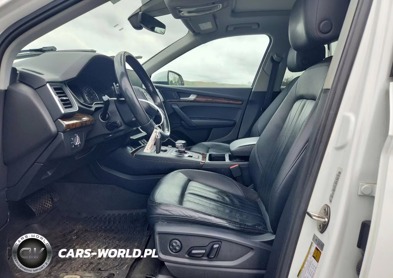 2018 Audi Q5 Premium VIN:WA1ANAFY6J2156942 - 7