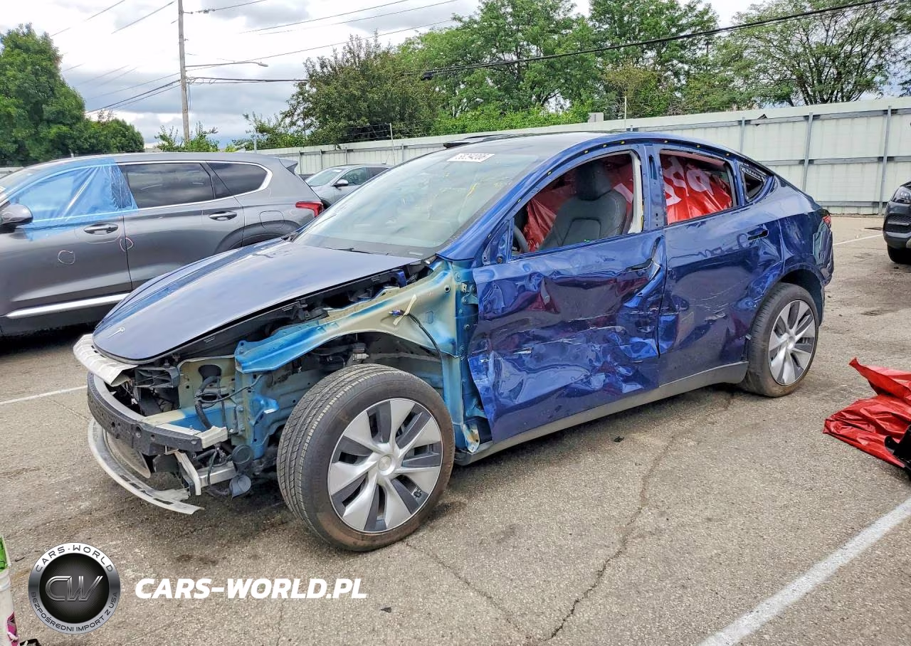 2024 Tesla Model Y – zdjęcie 1 z 12