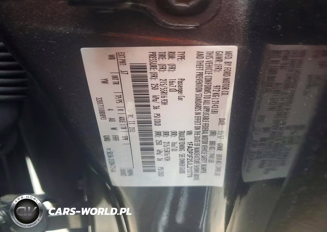 2018 Ford Focus Se VIN:1FADP3F25JL213779 - 12