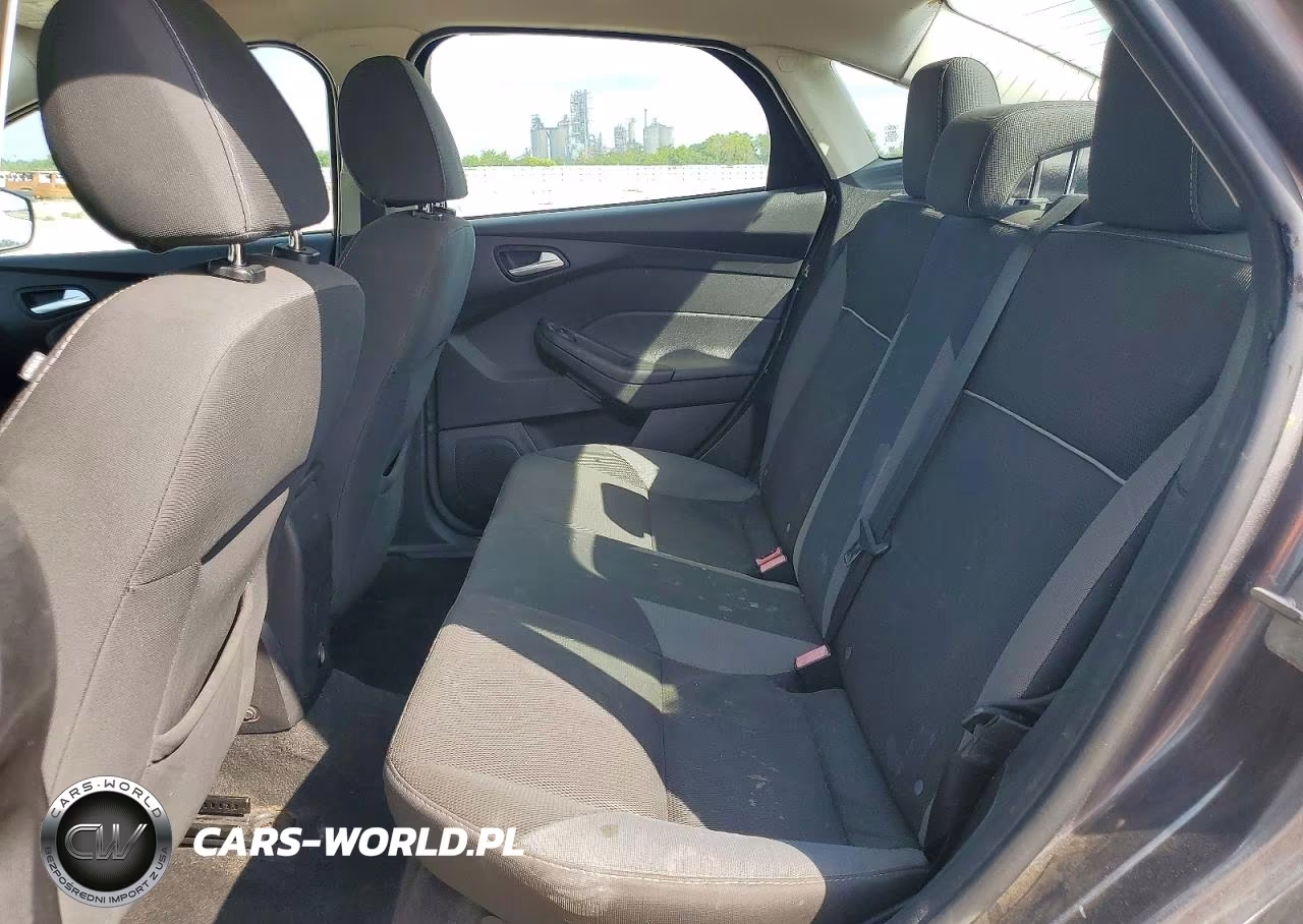 2014 Ford Focus VIN:1FADP3F2XEL124568 - 10