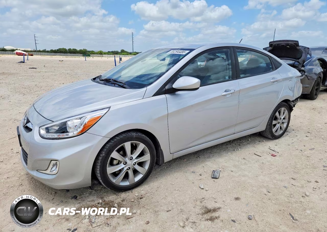 2014 Hyundai Accent Gls – zdjęcie 1 z 13