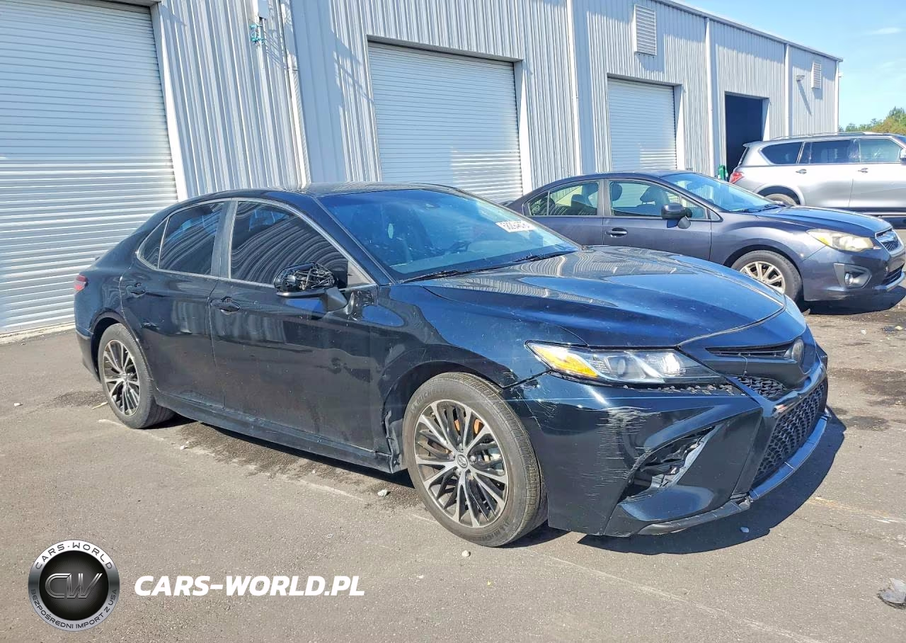 2019 Toyota Camry Se VIN:4T1B11HK6KU218324 - 4