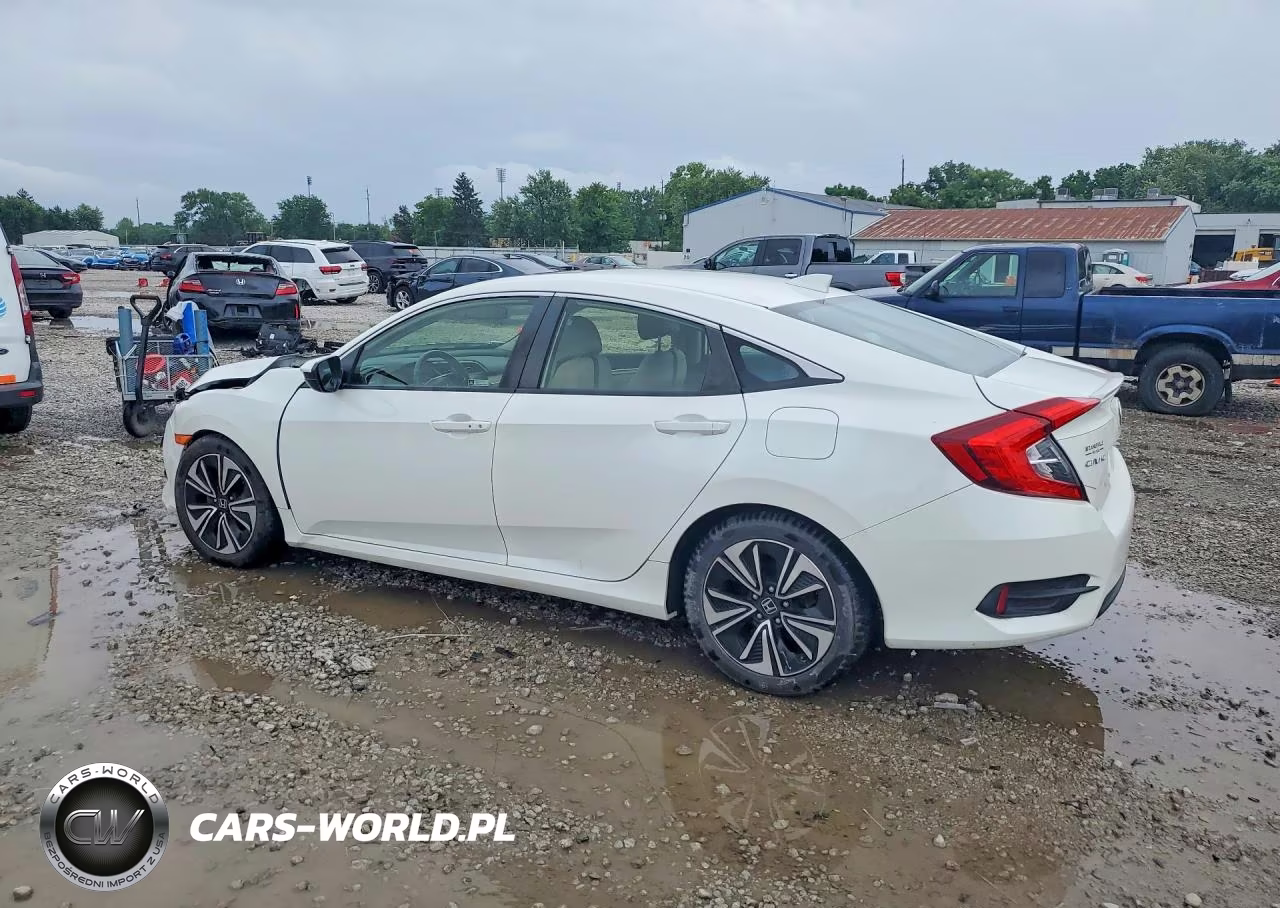 2018 Honda Civic Ex VIN:JHMFC1F3XJX022569 - 2