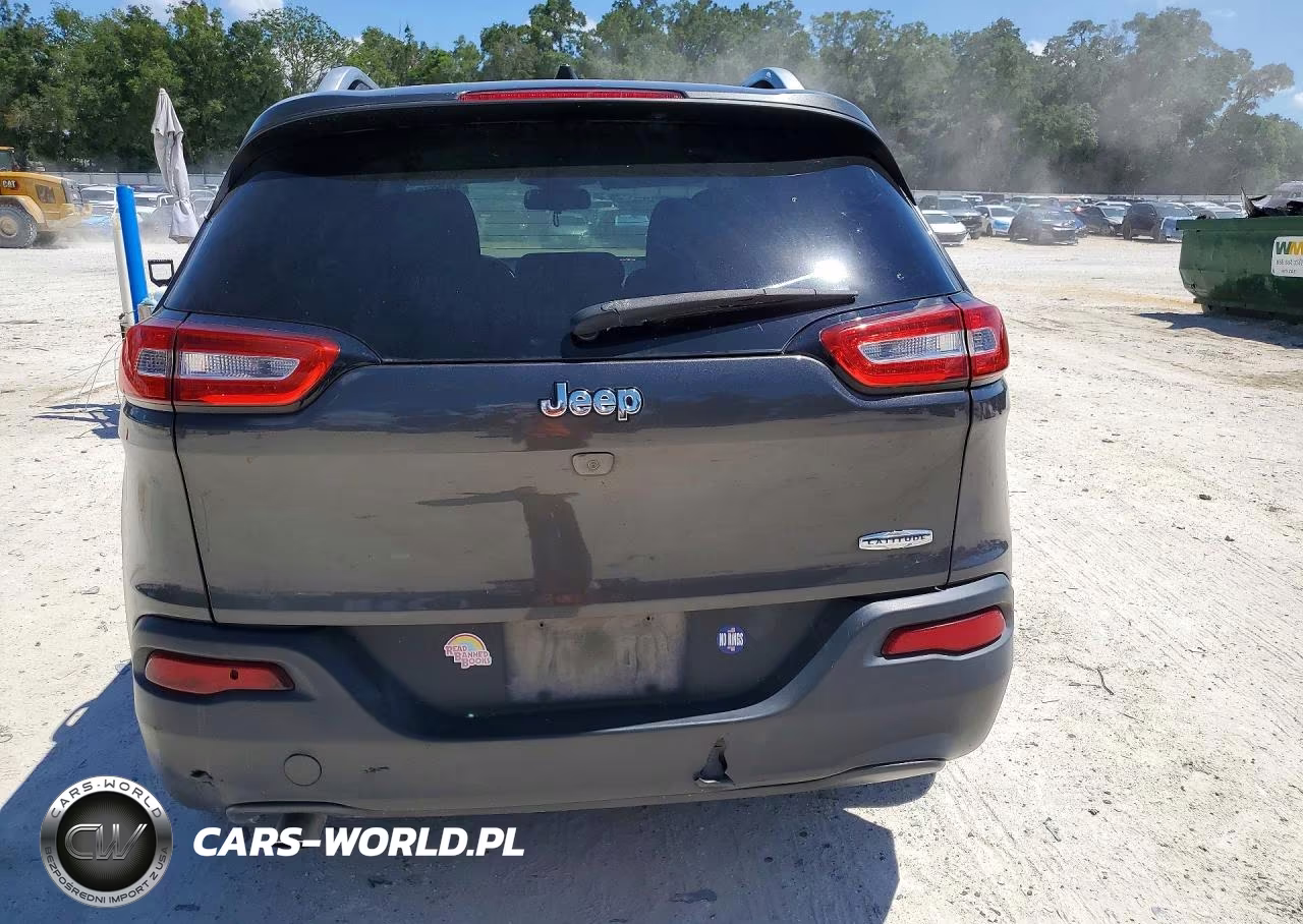 2017 Jeep Cherokee Latitude VIN:1C4PJLCB4HW522889 - 6