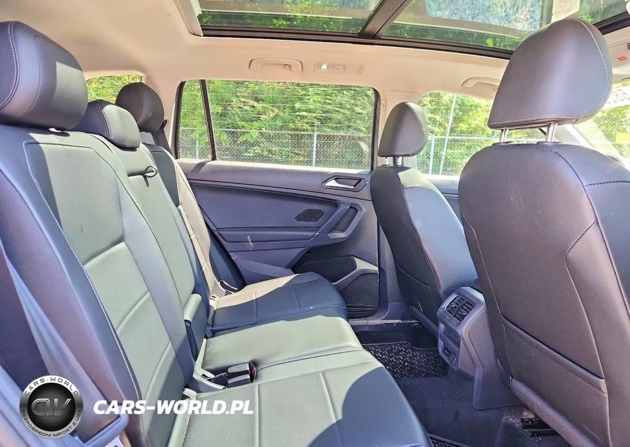 2018 Volkswagen Tiguan Se VIN:3VV2B7AX2JM200479 - 11
