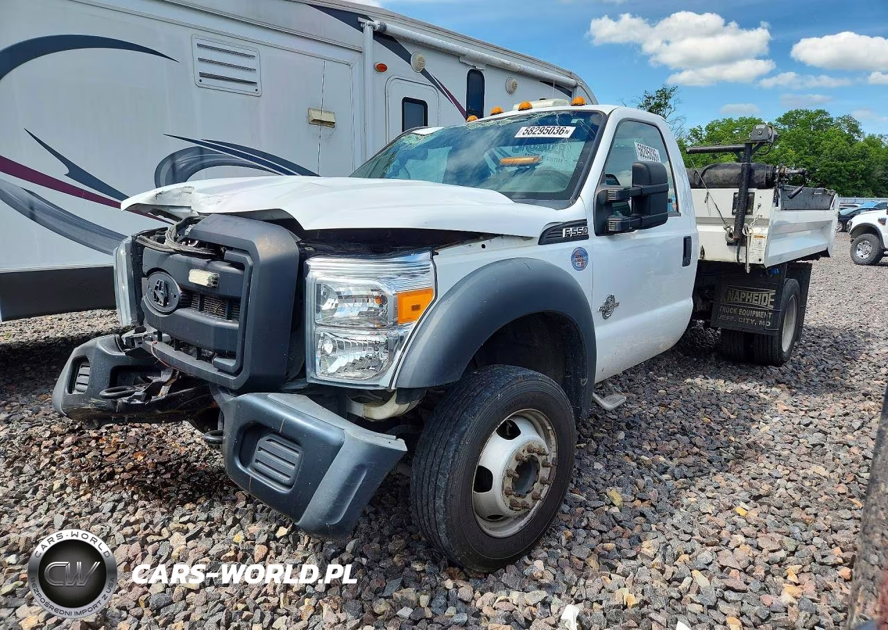 2016 Ford F550 Super Duty Dump Truck
