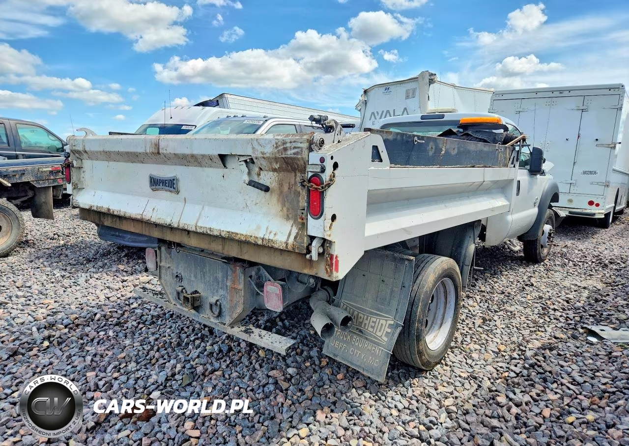 2016 Ford F550 Super Duty Dump Truck VIN:1FDUF5GT3GEB87241 - 3