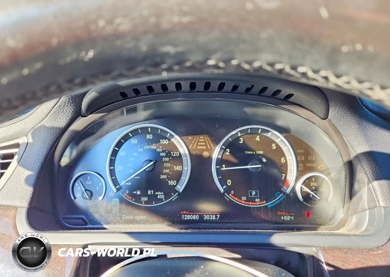 2011 BMW 740 I VIN:WBAKA4C57BC392333 - 9