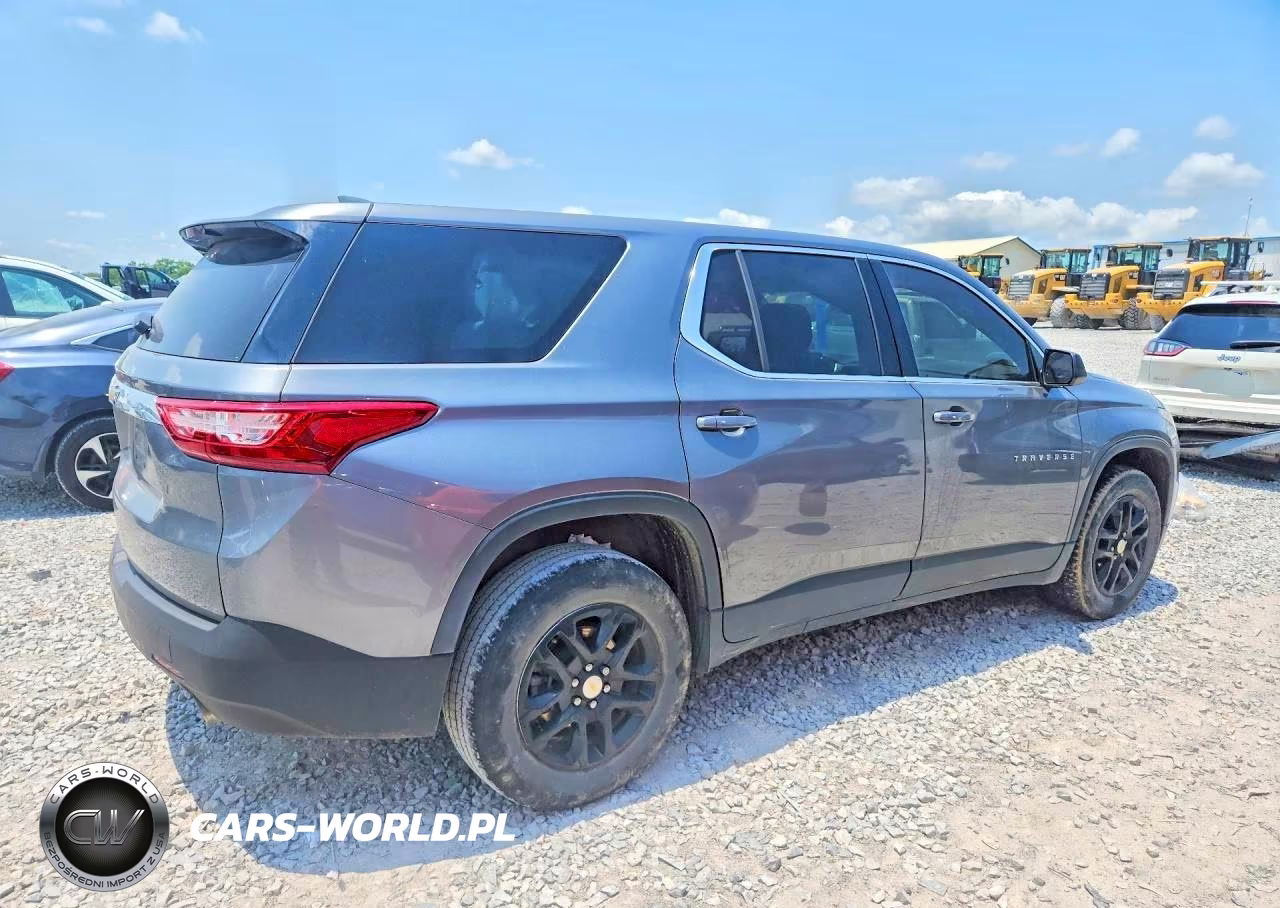 2021 Chevrolet Traverse Ls VIN:1GNERFKW3MJ181103 - 3