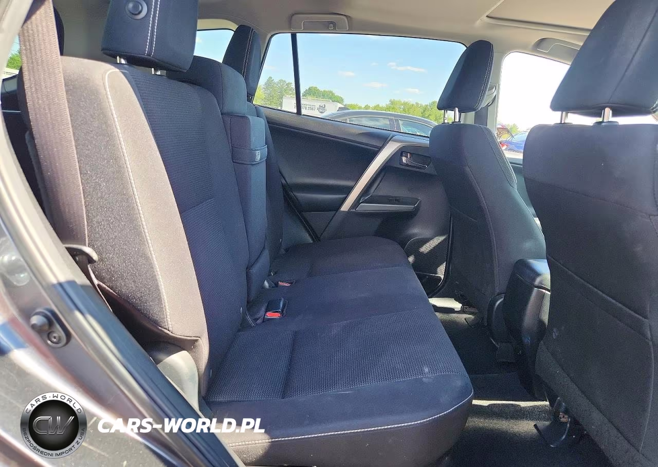 2017 Toyota Rav4 Hybrid Xle VIN:JTMRJREV3HD134972 - 11